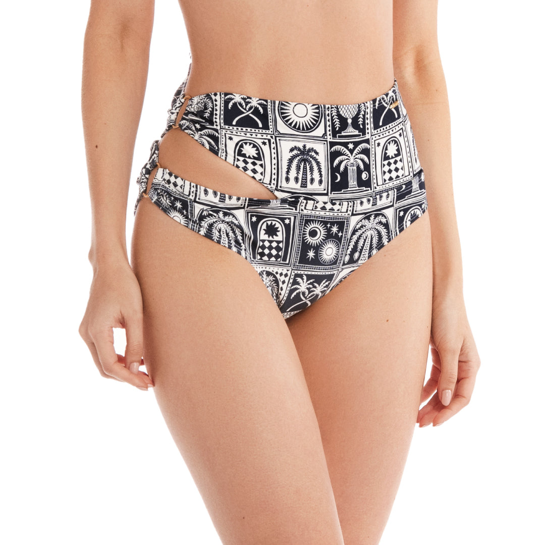 PANTY DE VESTIDO DE BAÑO EN ACCESORIOS EN EL COSTADO AZUL DECO EST