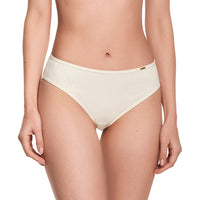PANTY CON TEXTURA EN DELANTERO VAINILLA