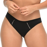 PANTY CON SESGO DECORATIVO EN LATERALES NEGRO