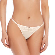 BRASILERA CON CORTES EN ENCAJE VAINILLA