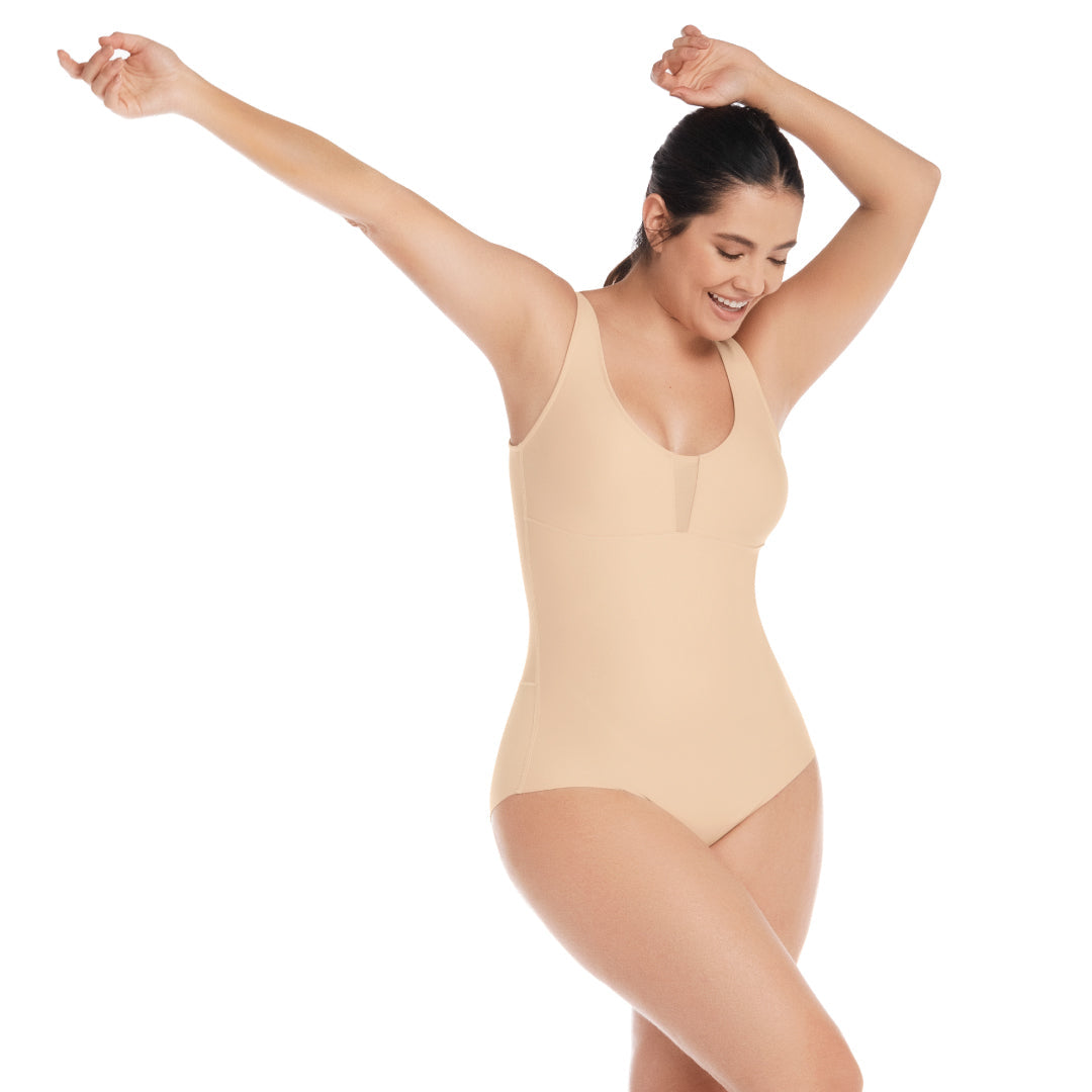 BODY CON CONTROL DE ABDOMEN MODERADO PIEL LATTE