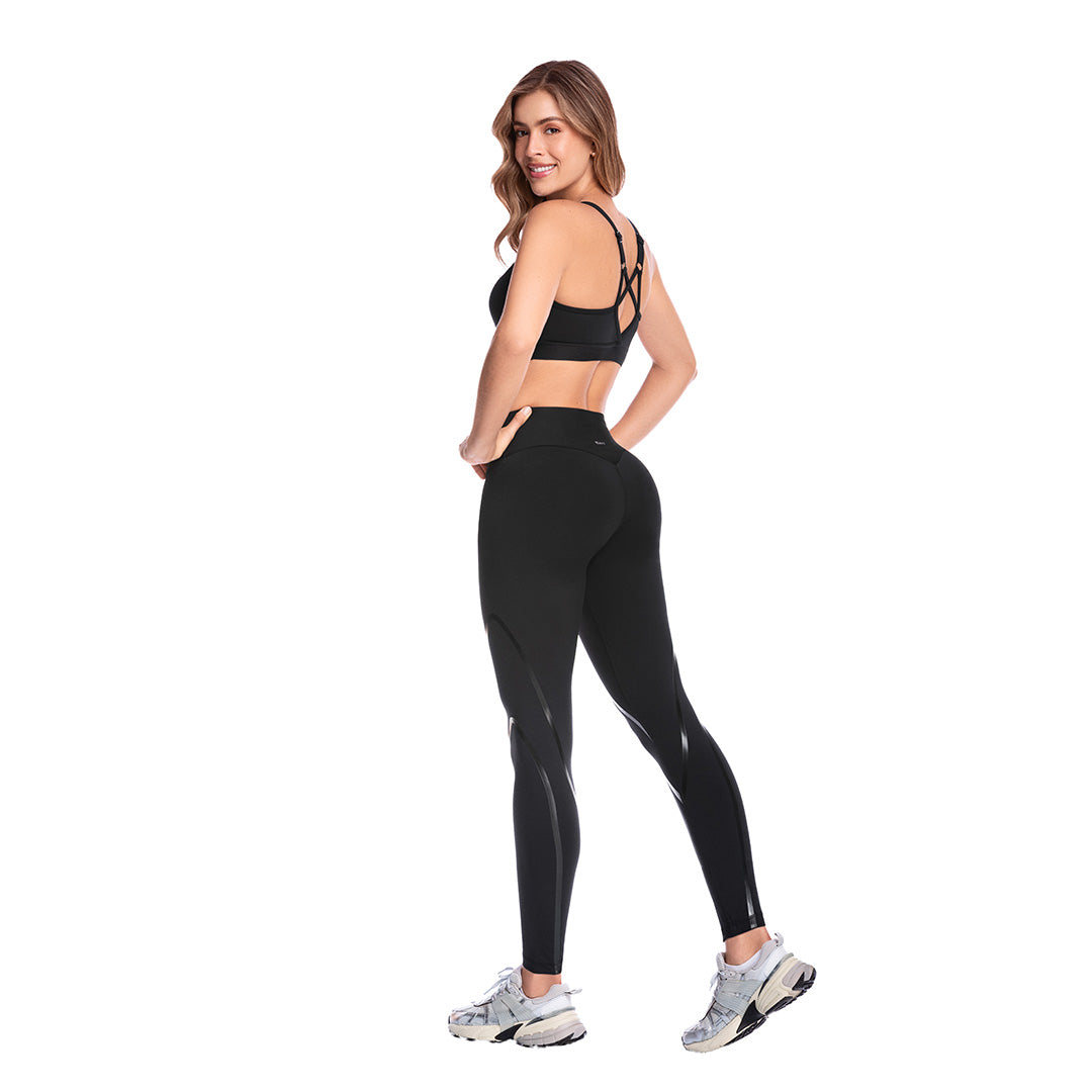 LEGGINS DEPORTIVOS DE TIRO ALTO CON ESTAMPADO LOCALIZADO