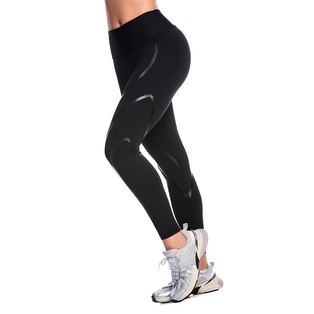 LEGGINS DEPORTIVOS DE TIRO ALTO CON ESTAMPADO LOCALIZADO NEGRO