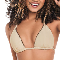 TOP DE BAÑO SILUETA TRIANGULAR CON BORDADO ARTESANAL