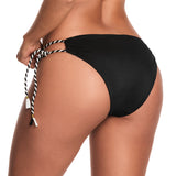 PANTY DE VESTIDO DE BAÑO CON SESGOS TRENZADOS